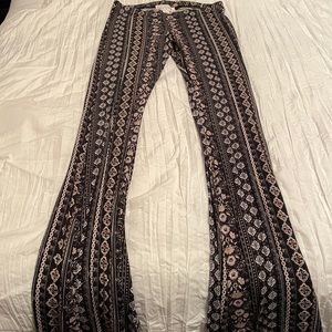 Junior’s Flared Pants